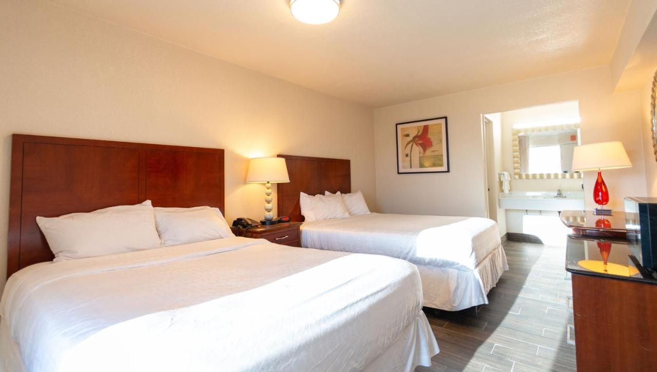 Magnuson Extended Stay And Suites Airport Hotel Ървинг Екстериор снимка